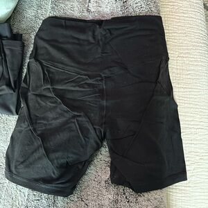 Offline by aerie bike shorts 7” inseam size large